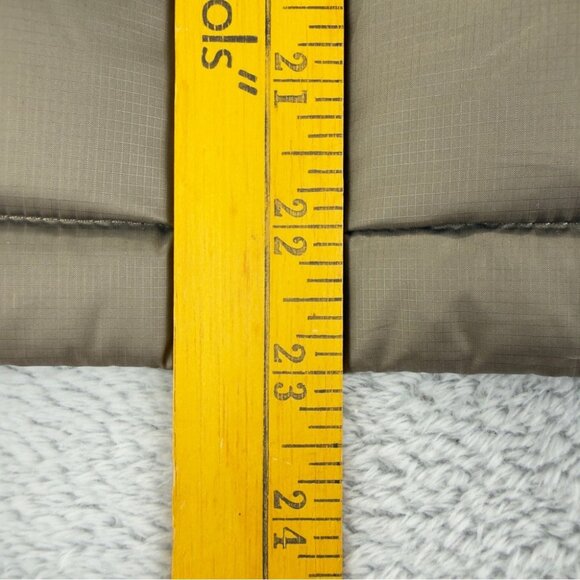 Patagonia Boys Size Medium Down Sweater - Picture 14 of 14